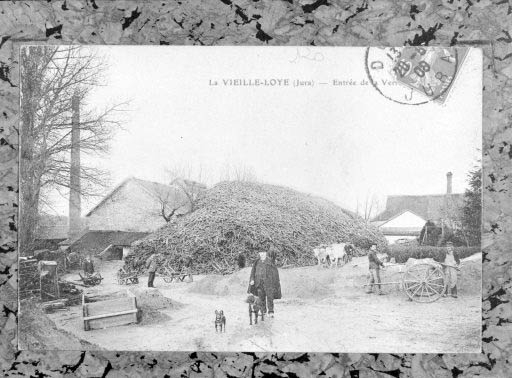 La Vieille-Loye (Jura) - Entrée de la Verrerie. © Région Bourgogne-Franche-Comté, Inventaire du patrimoine