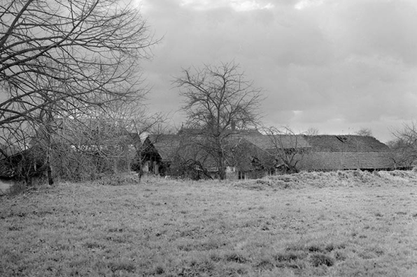 Atelier de fabrication et pièce de séchage (B), depuis le nord. © Région Bourgogne-Franche-Comté, Inventaire du patrimoine