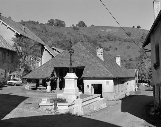 Vue d'ensemble : de trois quarts droit. © Région Bourgogne-Franche-Comté, Inventaire du patrimoine