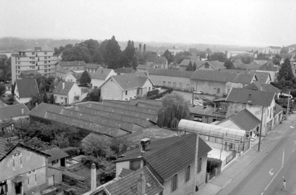 Vue plongeante sur les toitures de la première unité, depuis le nord. © Région Bourgogne-Franche-Comté, Inventaire du patrimoine