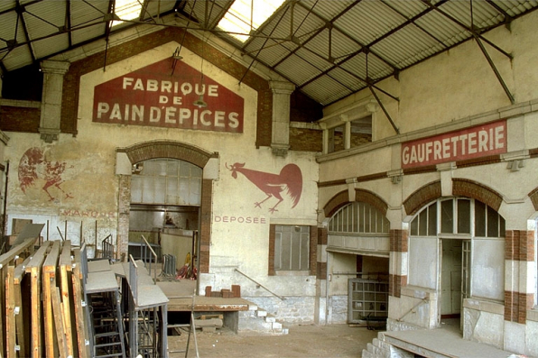 Cour couverte, atelier de fabrication (B2) et corps de bâtiment (A). © Région Bourgogne-Franche-Comté, Inventaire du patrimoine