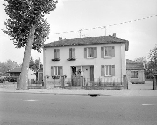 Façade antérieure. © Région Bourgogne-Franche-Comté, Inventaire du patrimoine