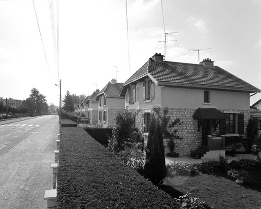 Maisons de type 10A, rue de Belvoye. © Région Bourgogne-Franche-Comté, Inventaire du patrimoine