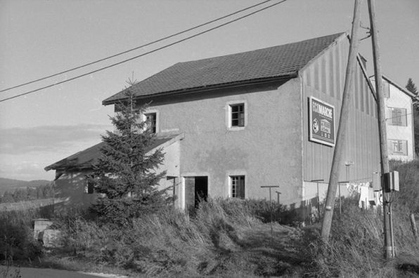 Façade postérieure de la fromagerie du village de Prémanon. © Région Bourgogne-Franche-Comté, Inventaire du patrimoine
