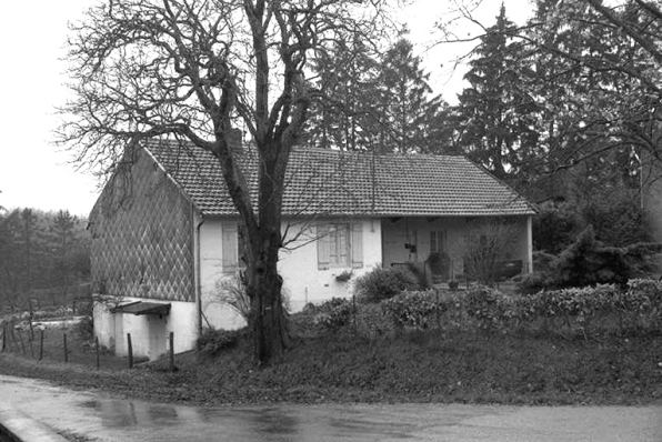 Bâtiment vu de trois quarts gauche. © Région Bourgogne-Franche-Comté, Inventaire du patrimoine