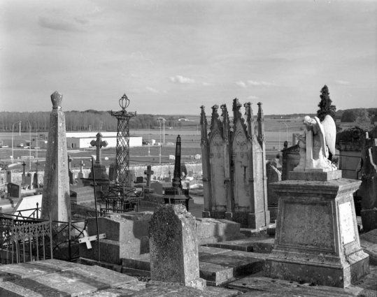 Vue partielle de la partie ancienne. © Région Bourgogne-Franche-Comté, Inventaire du patrimoine