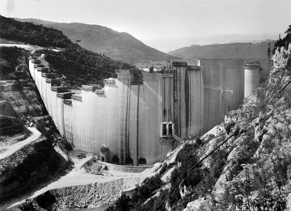 Barrage - Vue générale amont. © Région Bourgogne-Franche-Comté, Inventaire du patrimoine