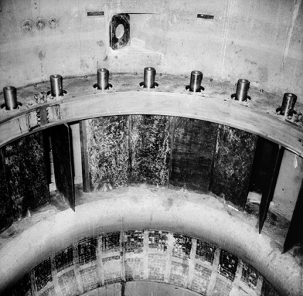 Turbine G.1 : distributeur en cours de montage. © Région Bourgogne-Franche-Comté, Inventaire du patrimoine