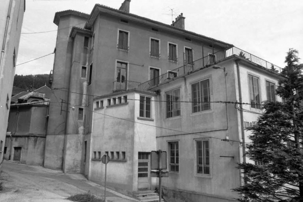 Façade postérieure et atelier sur la rue Fenandre. © Région Bourgogne-Franche-Comté, Inventaire du patrimoine