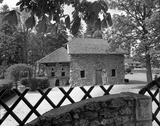 Fabrique de jardin : façade antérieure. © Région Bourgogne-Franche-Comté, Inventaire du patrimoine