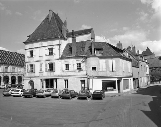 Façade latérale droite. © Région Bourgogne-Franche-Comté, Inventaire du patrimoine