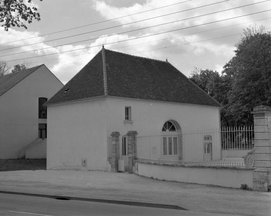 Commun gauche, de trois quarts droit. © Région Bourgogne-Franche-Comté, Inventaire du patrimoine