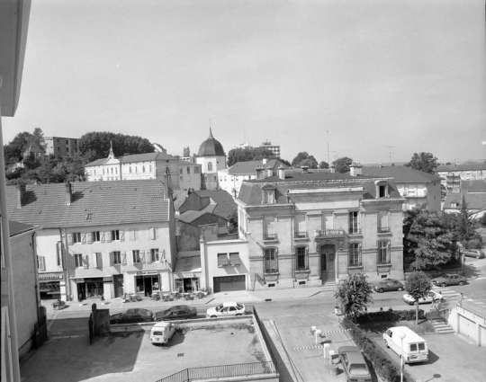 Vue d'ensemble éloignée. © Région Bourgogne-Franche-Comté, Inventaire du patrimoine