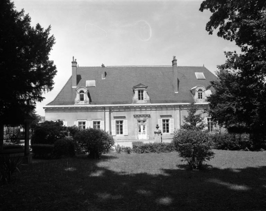 Façade antérieure du musée, de face. © Région Bourgogne-Franche-Comté, Inventaire du patrimoine