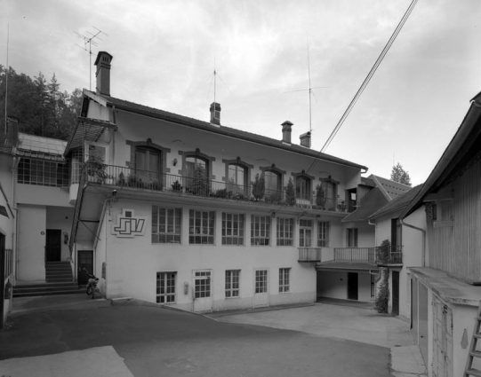 Façade sur cour du bâtiment de 1902. © Région Bourgogne-Franche-Comté, Inventaire du patrimoine