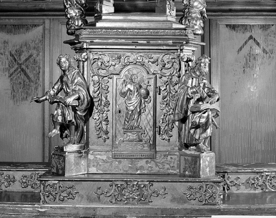 Vue d'ensemble du tabernacle : de face. © Région Bourgogne-Franche-Comté, Inventaire du patrimoine