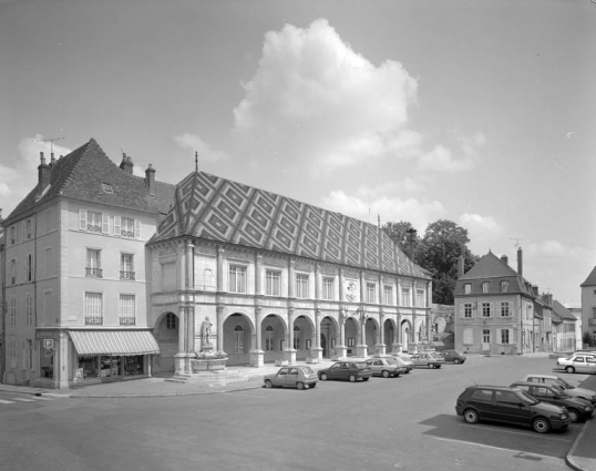 Vue d'ensemble, de trois quarts gauche. © Région Bourgogne-Franche-Comté, Inventaire du patrimoine