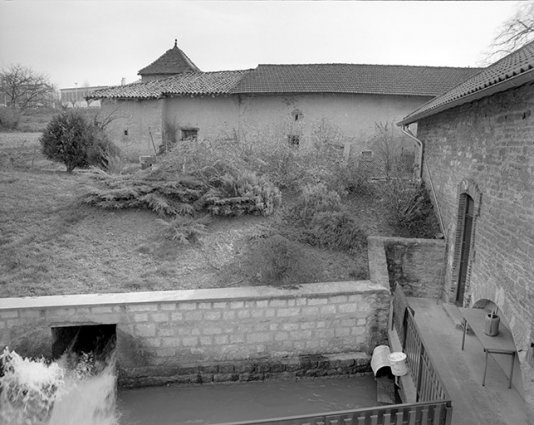 Etable, fenil et remise : façade postérieure. © Région Bourgogne-Franche-Comté, Inventaire du patrimoine