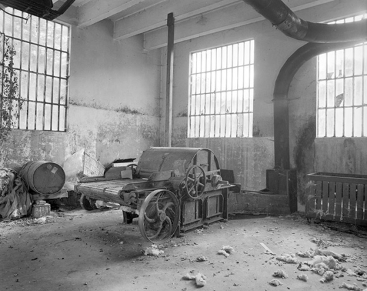 Face avant vue de trois quarts droite. © Région Bourgogne-Franche-Comté, Inventaire du patrimoine
