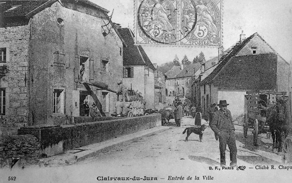 Clairvaux-du-Jura - Entrée de la ville. © Région Bourgogne-Franche-Comté, Inventaire du patrimoine