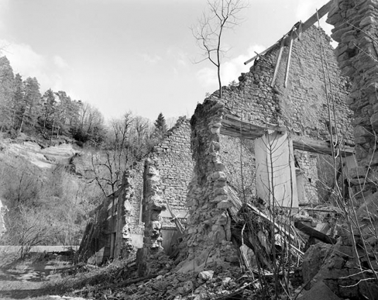 Murs de refend du logement patronal. © Région Bourgogne-Franche-Comté, Inventaire du patrimoine