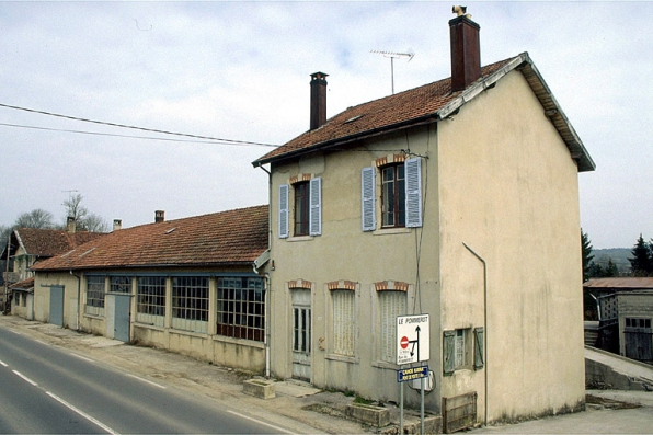 Atelier de fabrication (tabletterie) et logement. © Région Bourgogne-Franche-Comté, Inventaire du patrimoine