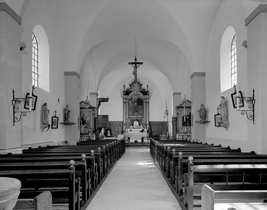 La nef et le choeur vus depuis l'entrée. © Région Bourgogne-Franche-Comté, Inventaire du patrimoine