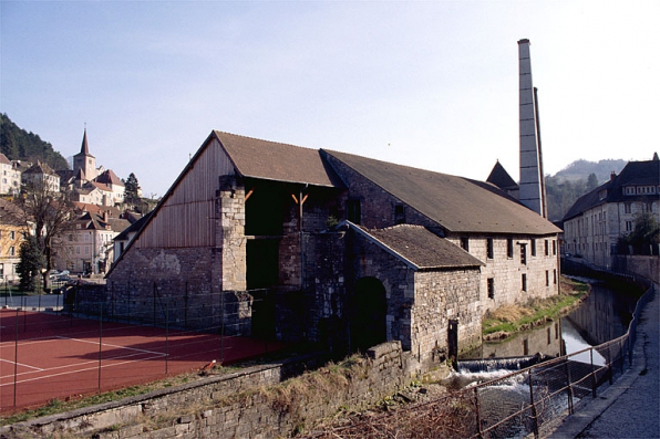 Magasin industriel vu de trois quarts arrière. © Région Bourgogne-Franche-Comté, Inventaire du patrimoine