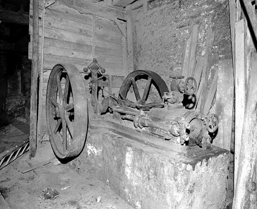 Vue d'ensemble de la machine à vapeur. © Région Bourgogne-Franche-Comté, Inventaire du patrimoine