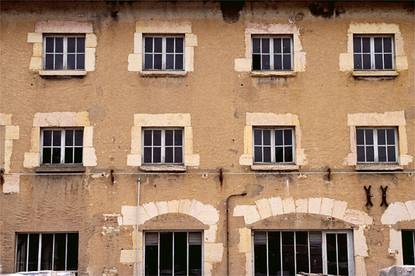 Détail de la façade de l'atelier (27), depuis l'ouest. © Région Bourgogne-Franche-Comté, Inventaire du patrimoine