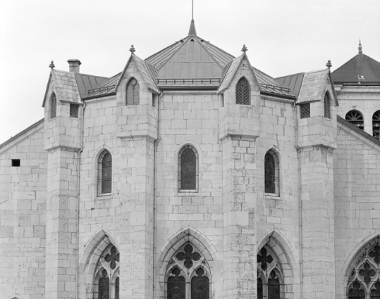 Vue des 4 échauguettes de l'abside. © Région Bourgogne-Franche-Comté, Inventaire du patrimoine