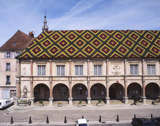 Vue de face : partie gauche. © Région Bourgogne-Franche-Comté, Inventaire du patrimoine