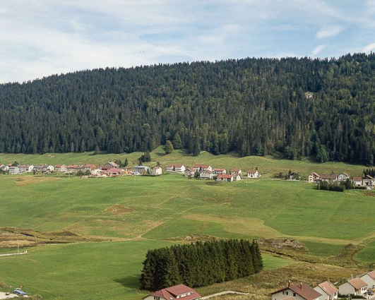 Vue du hameau de la Frontière et des Gavottes. © Région Bourgogne-Franche-Comté, Inventaire du patrimoine