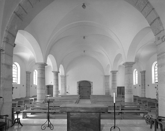Le vaisseau central vu depuis le choeur. © Région Bourgogne-Franche-Comté, Inventaire du patrimoine