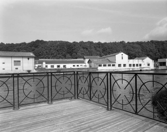 Vue générale depuis le sud-est. © Région Bourgogne-Franche-Comté, Inventaire du patrimoine