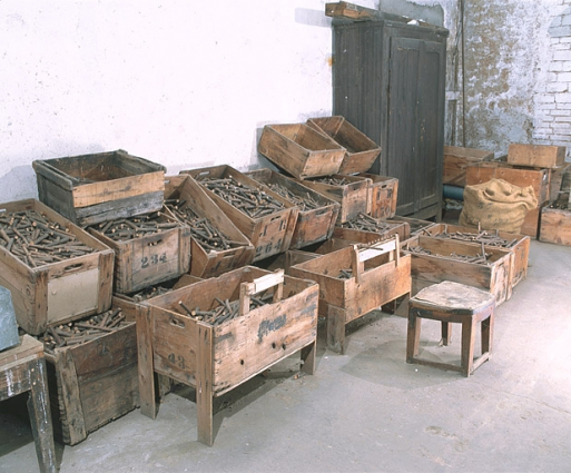 Vue d'ensemble du poste de travail. © Région Bourgogne-Franche-Comté, Inventaire du patrimoine