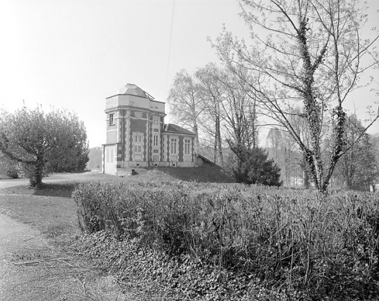 Vue d'ensemble depuis le pavillon de la méridienne, au sud-est. © Région Bourgogne-Franche-Comté, Inventaire du patrimoine