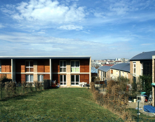 Façade postérieure d'un bâtiment. © Région Bourgogne-Franche-Comté, Inventaire du patrimoine ; François Haton Façade postérieure d'un bâtiment. © Région Bourgogne-Franche-Comté, Inventaire du patrimoine ; François Haton