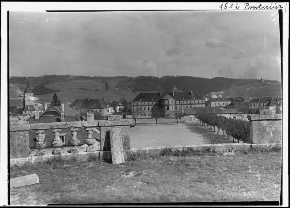 Façade sur la cour  [1re moitié 20e siècle]. © Région Bourgogne-Franche-Comté, Inventaire du patrimoine