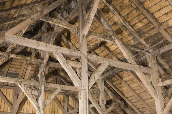Grange : charpente. © Région Bourgogne-Franche-Comté, Inventaire du patrimoine