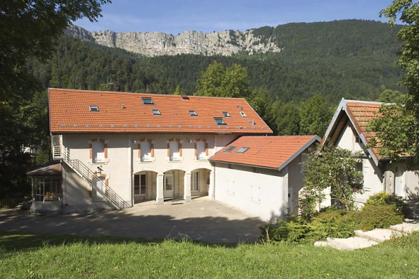 Logement patronal dit le "Grand Château" (2020 AI 47) : façade antérieure. © Région Bourgogne-Franche-Comté, Inventaire du patrimoine