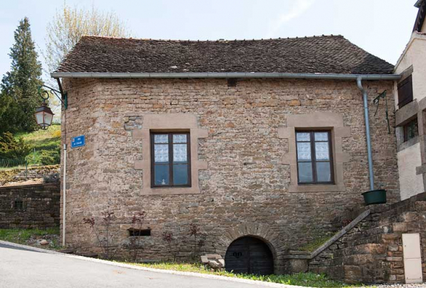 Grange : façade antérieure. © Région Bourgogne-Franche-Comté, Inventaire du patrimoine