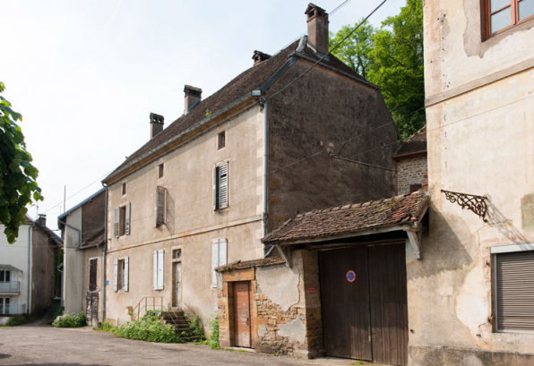 Maison au 26 rue du Vieux Moulin (2010 AL 164). © Région Bourgogne-Franche-Comté, Inventaire du patrimoine