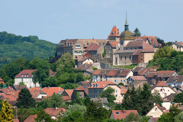 Vue générale depuis le sud-ouest. © Région Bourgogne-Franche-Comté, Inventaire du patrimoine