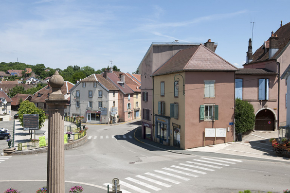 Carrefour de la place du Marché. © Région Bourgogne-Franche-Comté, Inventaire du patrimoine