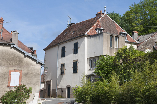 Façade sur la rue de la Glacière (nord). © Région Bourgogne-Franche-Comté, Inventaire du patrimoine