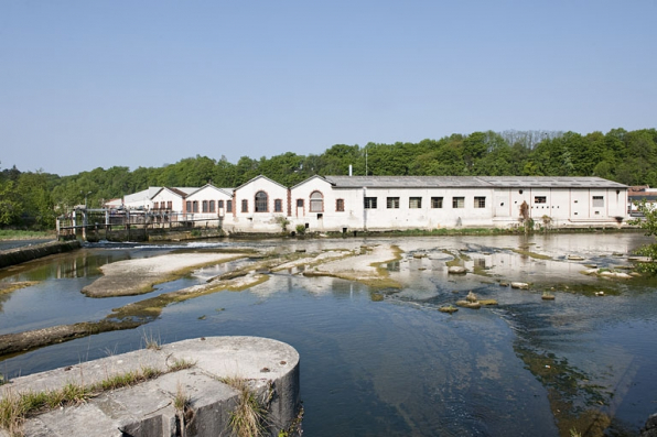 Vue d'ensemble depuis la rive droite du Doubs. © Région Bourgogne-Franche-Comté, Inventaire du patrimoine