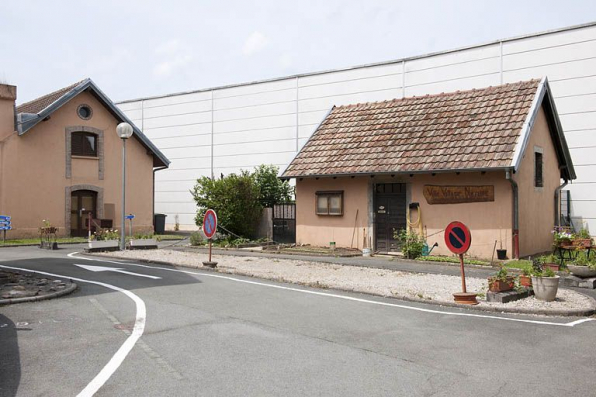 Bâtiments nord. © Région Bourgogne-Franche-Comté, Inventaire du patrimoine