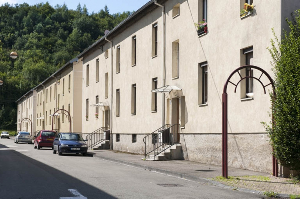 Façade antérieure des habitations. © Région Bourgogne-Franche-Comté, Inventaire du patrimoine