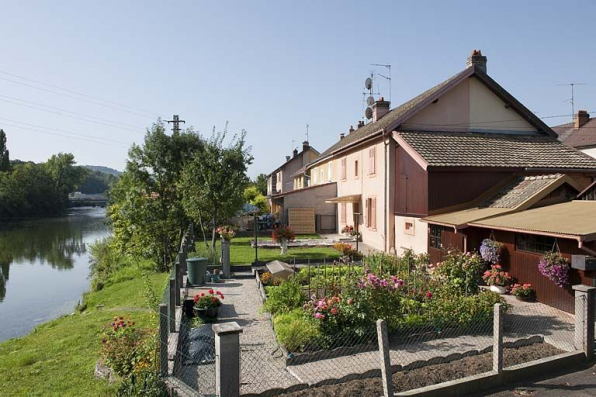 Façades postérieures. © Région Bourgogne-Franche-Comté, Inventaire du patrimoine
